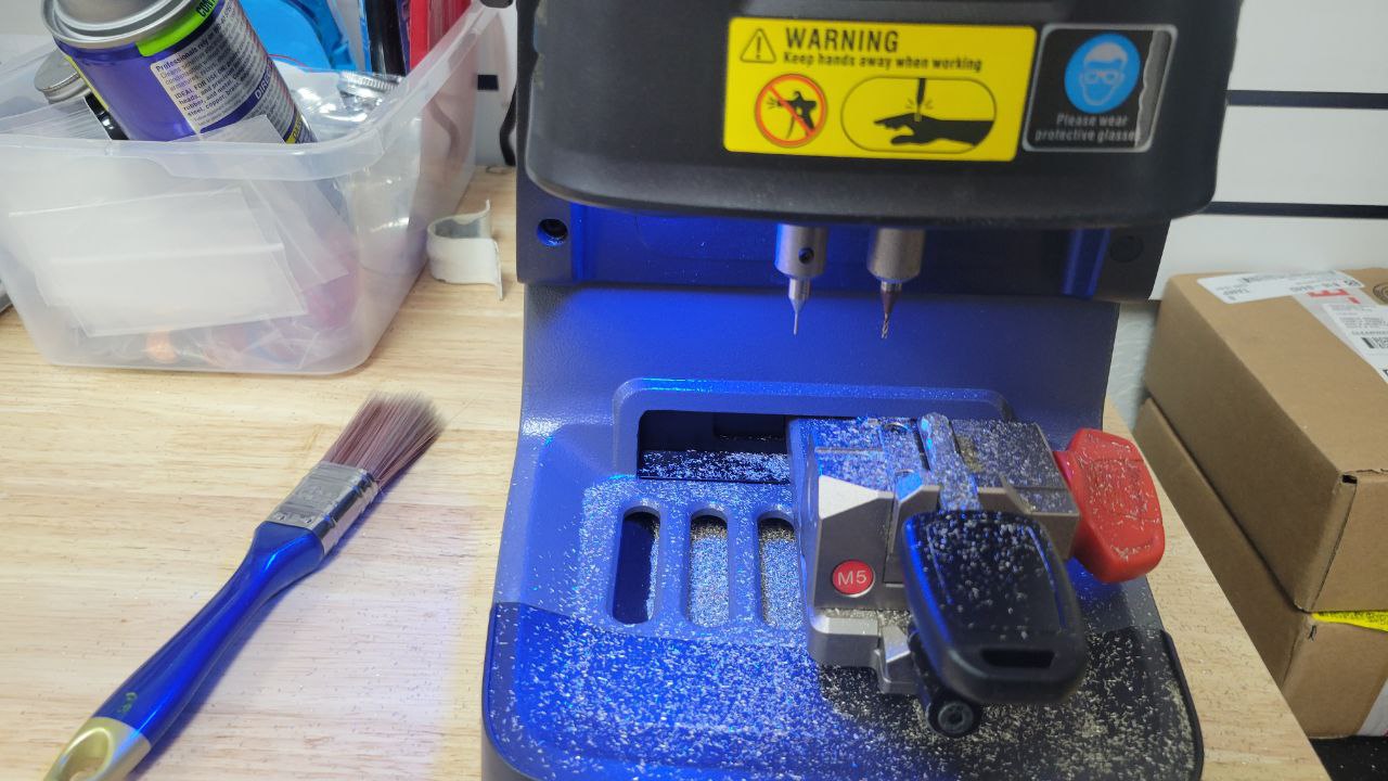 Making a new fob on the key cutter.